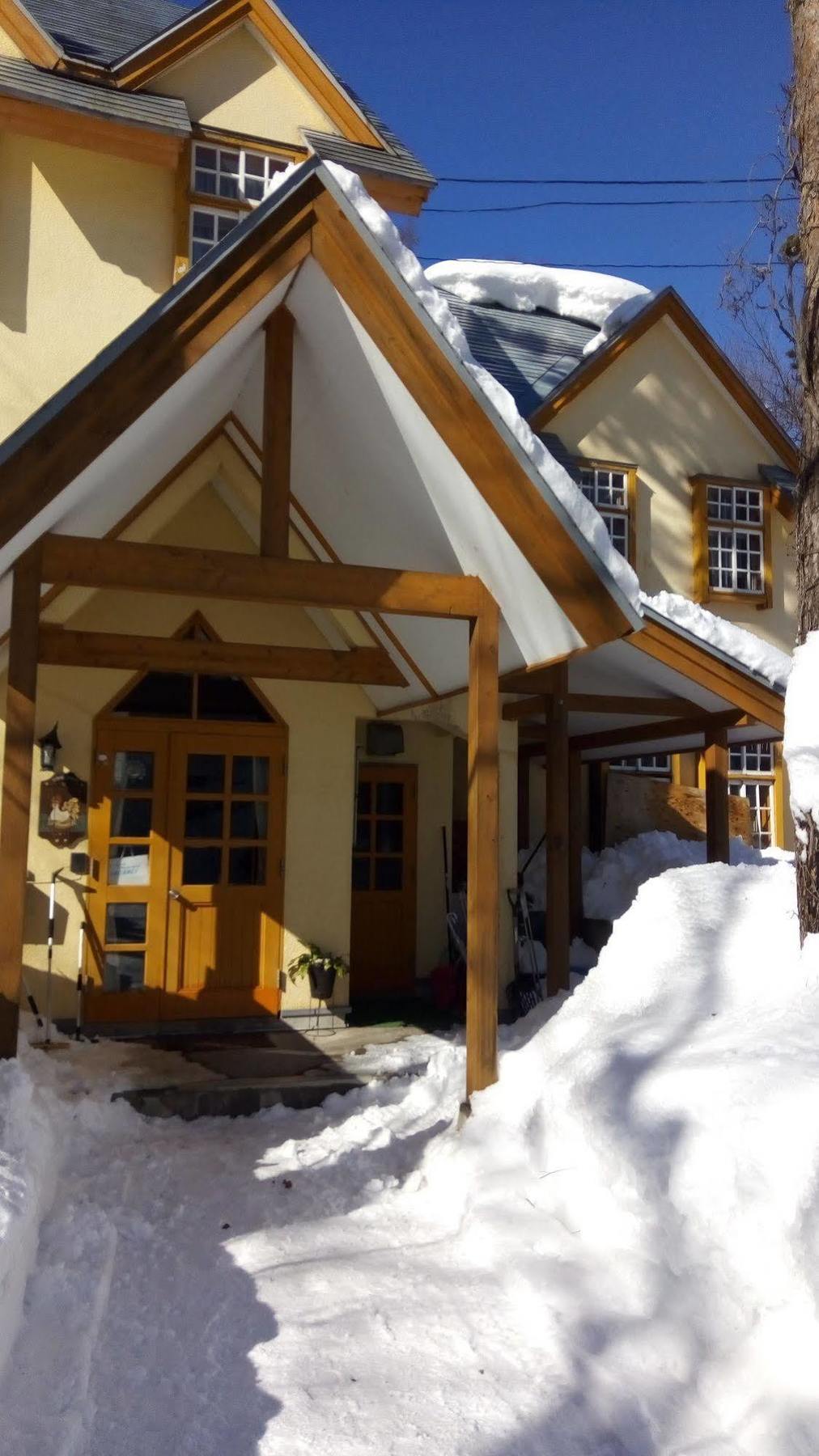 Hotel Happy Talk Hakuba Exterior foto